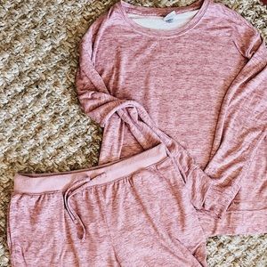 Natori Pajama Set
